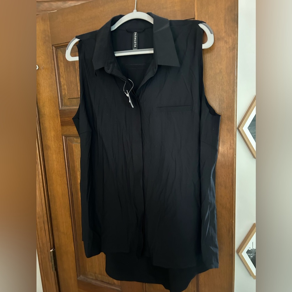 Athleta urbanite tank 1x in black NWT